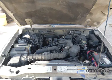 2000 Ford Ranger Xl/Xlt z USA, uszkodzony, nr VIN 1FTYR14V8YPA50345